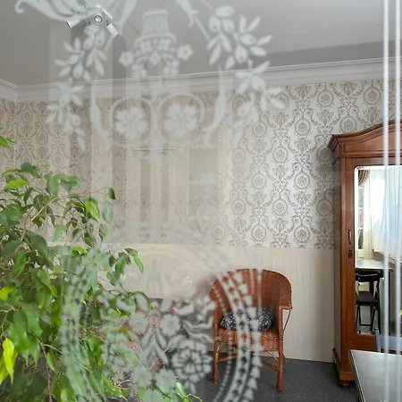 アパート Wicker House